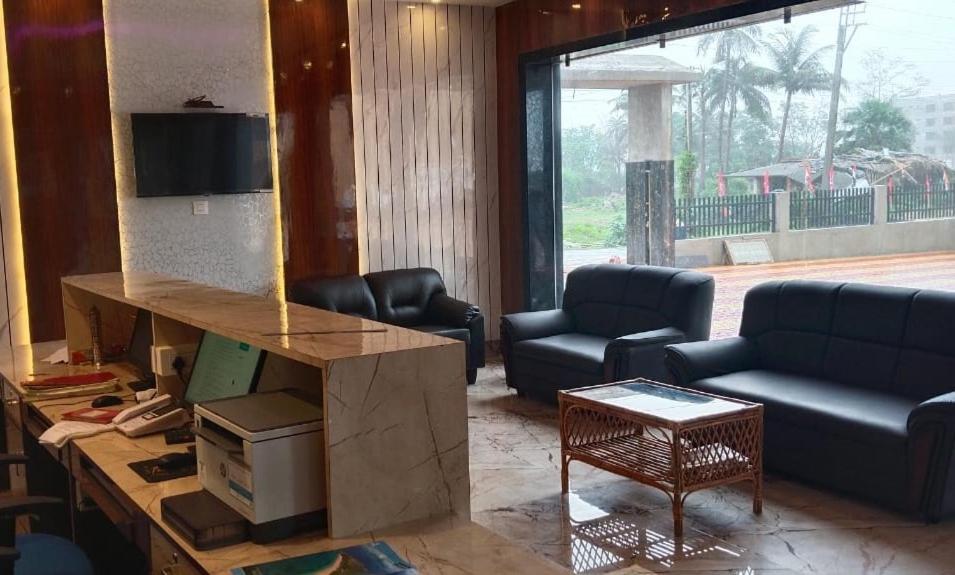 מנדרמוני Swarnabhoomi Beach Resort מראה חיצוני תמונה
