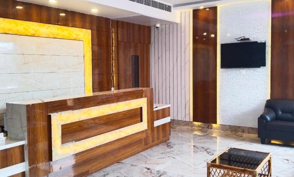 מנדרמוני Swarnabhoomi Beach Resort מראה חיצוני תמונה